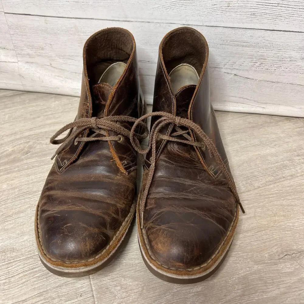 Clarks Shoes Mens Size US 9M / EU 42 Bushacre 2 Chukka Boots in Brown Leather